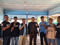 Kejari Pelalawan Berikan Motivasi Tiga Atlit Bono Fighting Academy yang Mengikuti PONXXI Aceh-Sumut