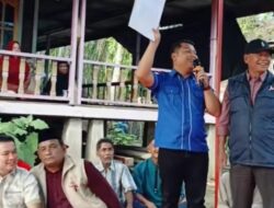 Taat Aturan, Anggota DPRD Pelalawan Ini Tunjukan Surat Cuti dihadapan Kampanye Dialogis Zukri-Husni Tamrin