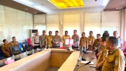 Bupati Zukri Bersama Polres Pelalawan Laksanakan Penandatanganan MoU Kegiatan Pembinaan Dan Pelatihan Siswa Berprestasi TA 2025